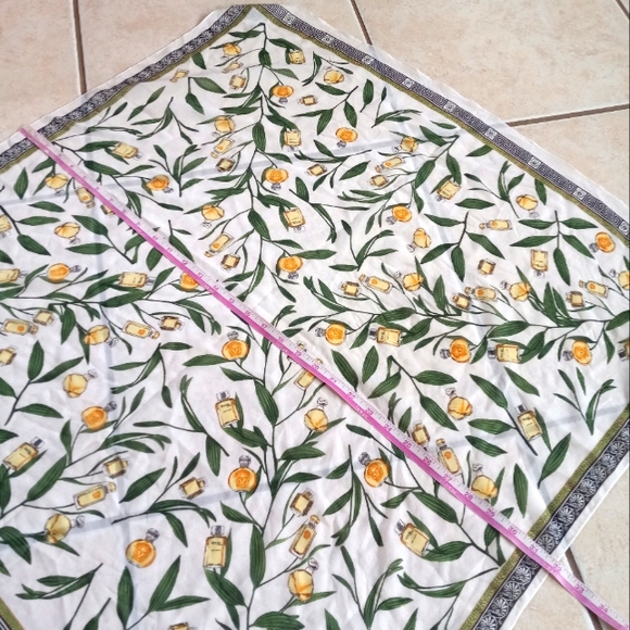 Gianni Versace Vintage 80's Profumi Chiffon Scarf Versace Perfume Logo Motif - Picture 10 of 13